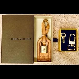 Louis Vuitton Luggage Tag w/ LV Lock & Key